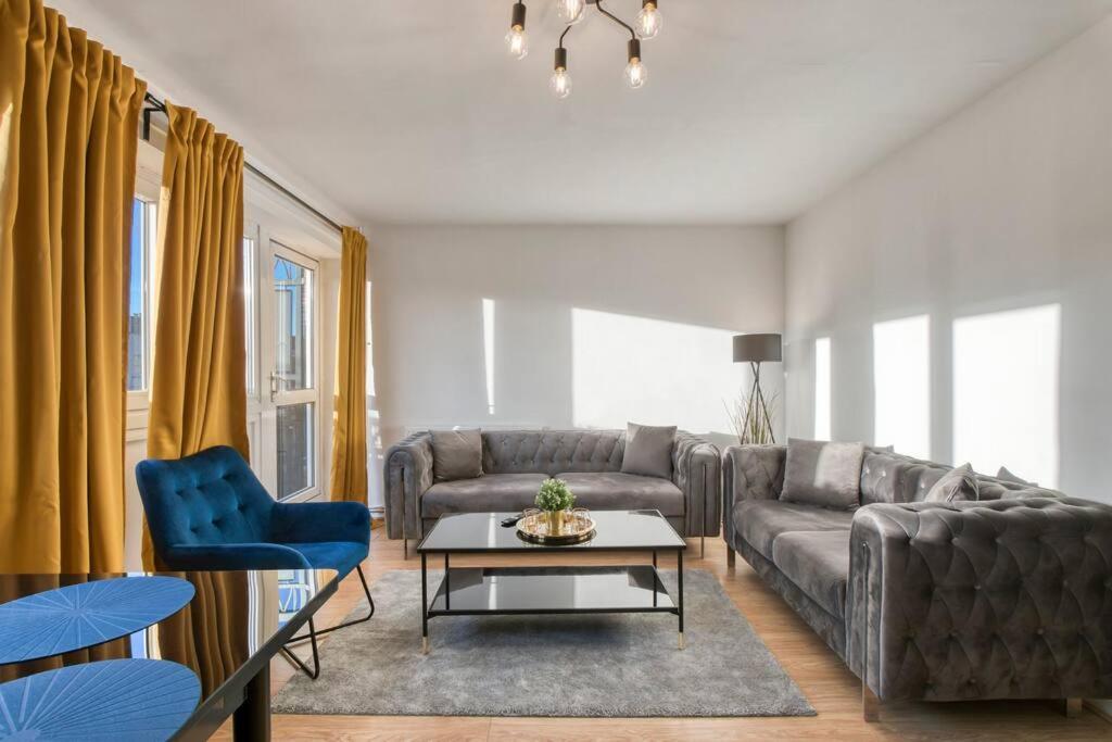 Kings Cross Apartment 4 Br ลอนดอน ภายนอก รูปภาพ